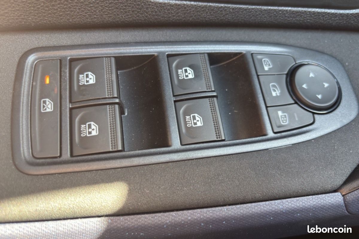Dacia bigster HYBRID-G 150 4X4 EXPRESSION + -1% (image 12)