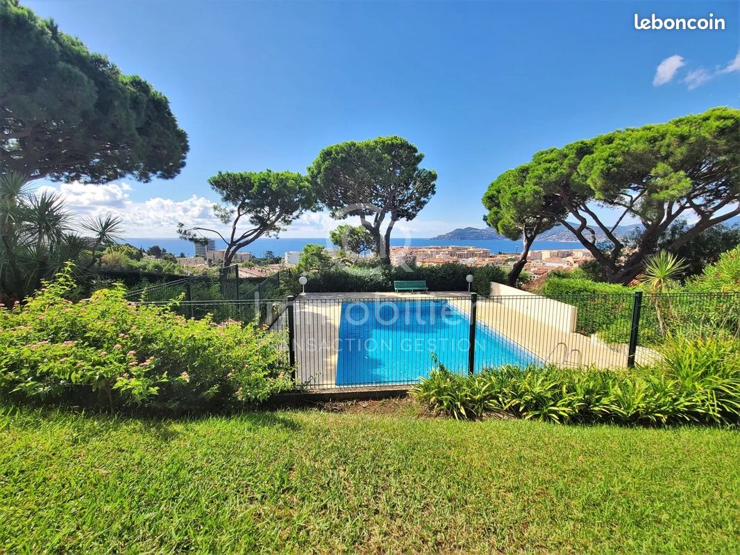Appartement 1 pièce 27 m² · à Cannes · 27 m² · 169 000 €