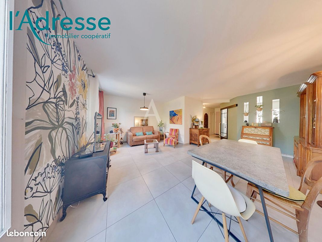 Maison 4 pièces 91 m² · à Champs-sur-Marne · 91 m² · 385 000 €