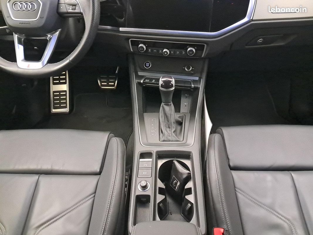 AUDI Q3 Sportback 35 TFSI 150 ch S tronic 7 S line (image 21)