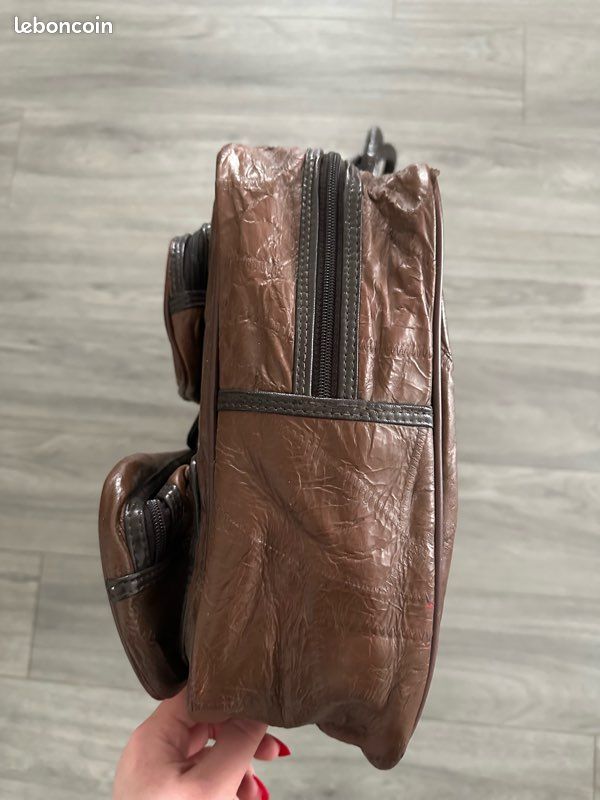 Sac Amelia en cuir suède camel | The Kooples - France