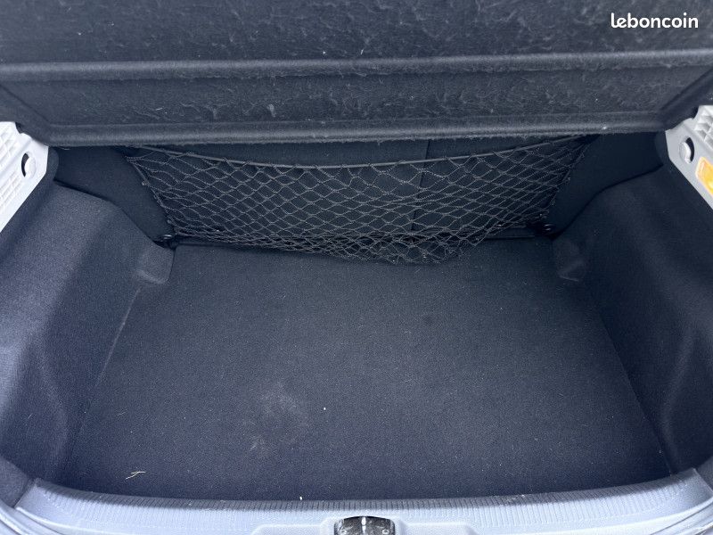 Peugeot 207 1.6 essence 16V FELINE 5P (image 7)