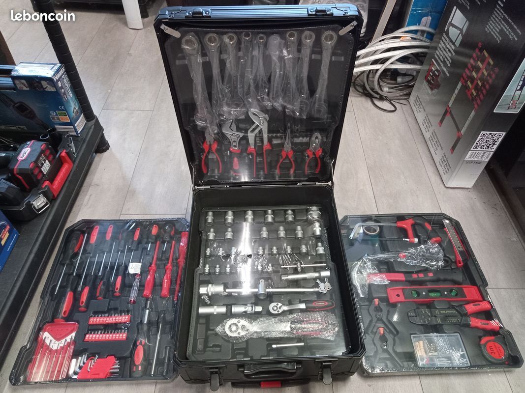 Caisse à outils, 326 pièces, Valise sur roulettes (image 1)