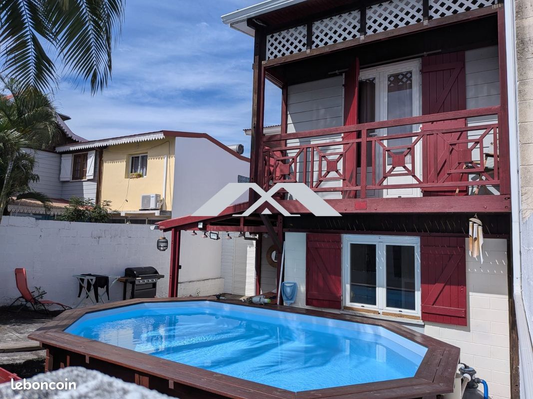 Maison 4 pièces 96 m² · à Saint-Pierre · 96 m² · 337 080 €