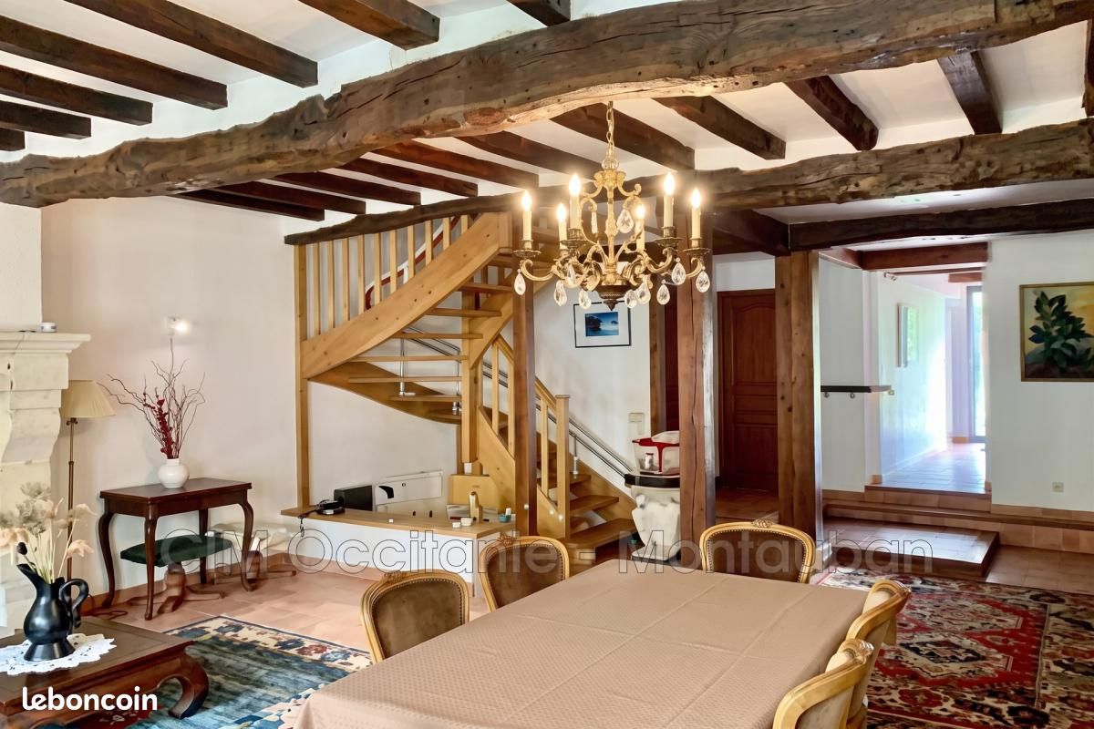 Maison 6 pièces 143 m² · à Beaumont-de-Lomagne · 143 m² · 190 800 €