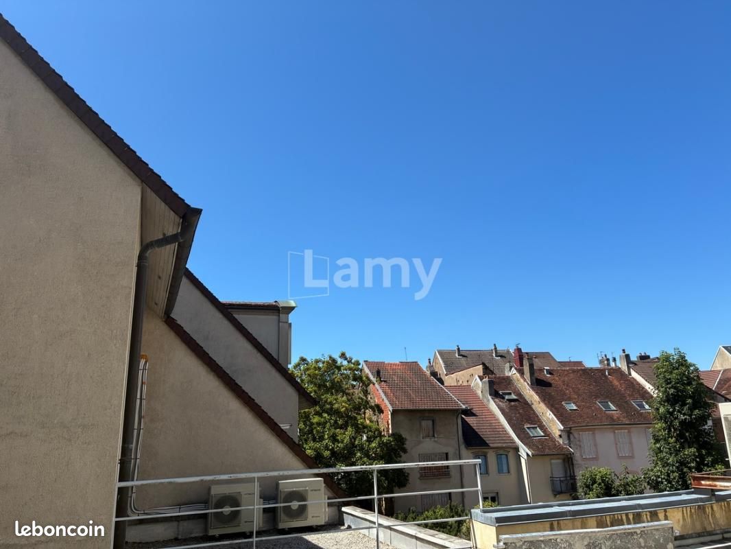 Appartement 1 pièce 19 m² · à Lons-le-Saunier · 19 m² · 380 €/mois