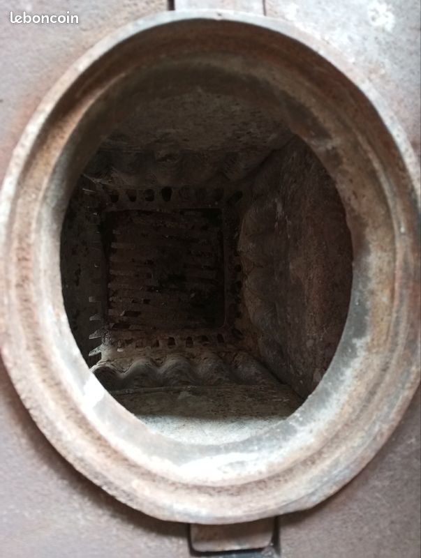 Poêle à bois charbon en fonte (image 4)
