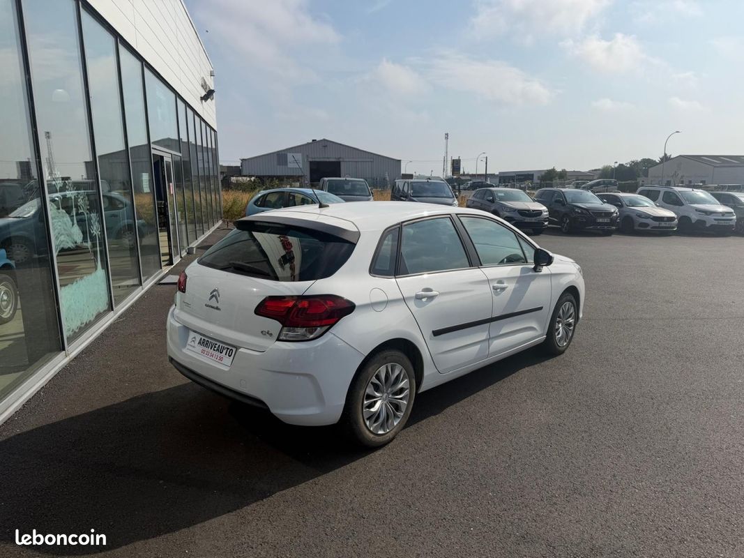 Citroën C4 (2) PureTech 110 BVM Live (PRET A PARTIR) (image 5)