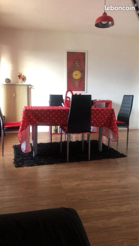 Appartement 4 pièces 80 m² · à Roanne · 80 m² · 750 €