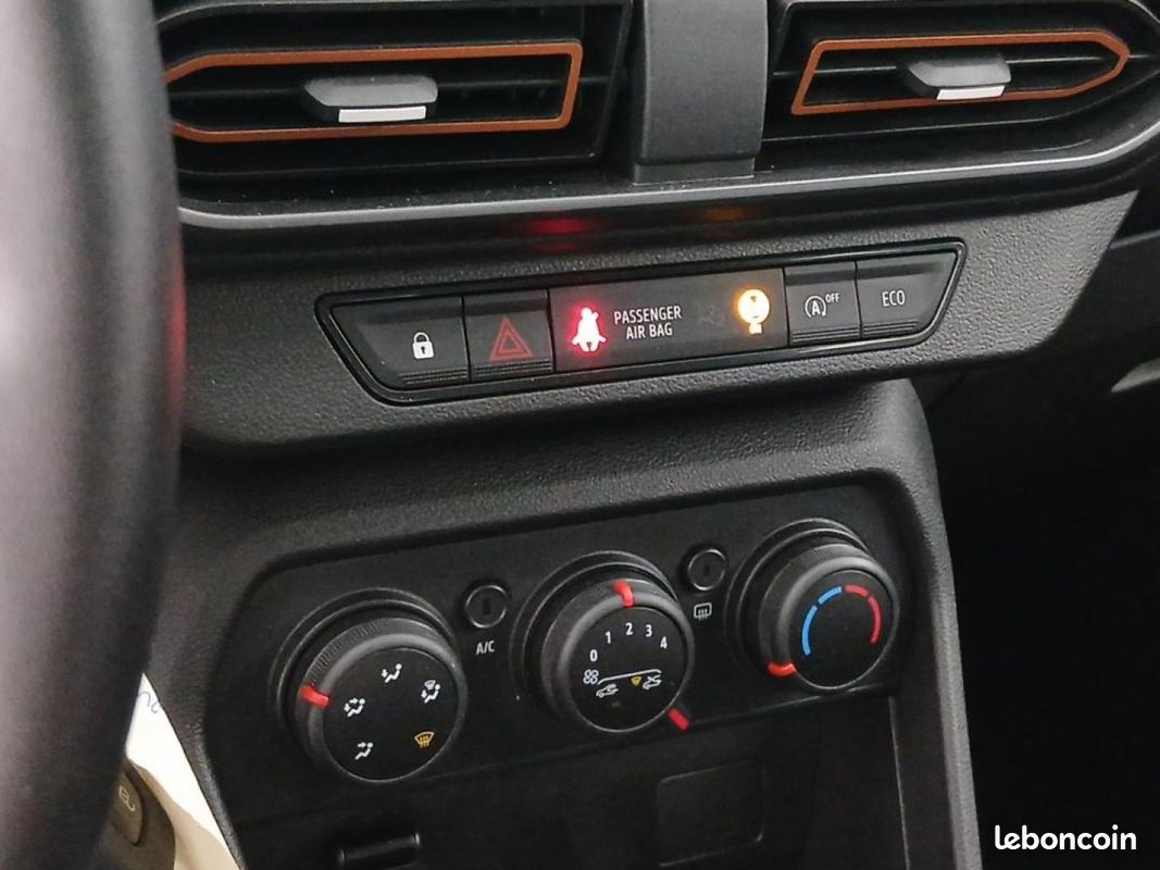 Dacia Sandero 1.0 ECO-G 100ch Stepway Expression (image 22)