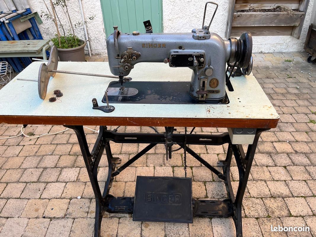 Machine à coudre singer (image 1)
