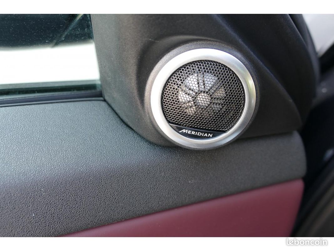LAND ROVER RANGE ROVER EVOQUE 2.0 D180 R-Dynamic HSE BVA (image 39)