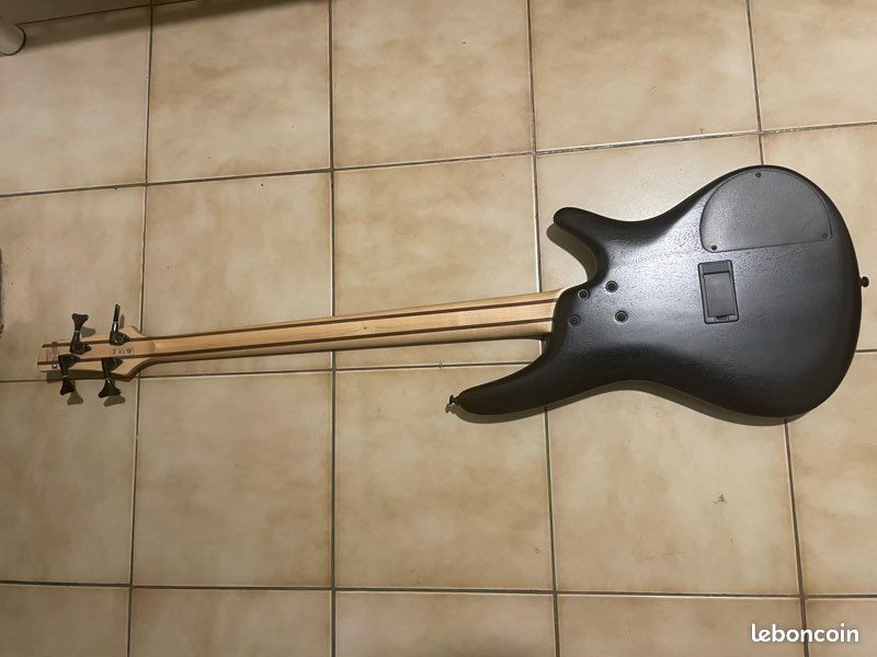 Une basse forme classique (image 4)