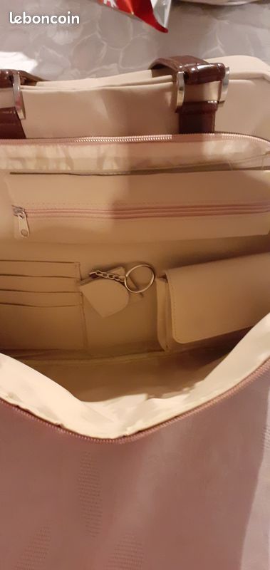Sac a mains (image 3)