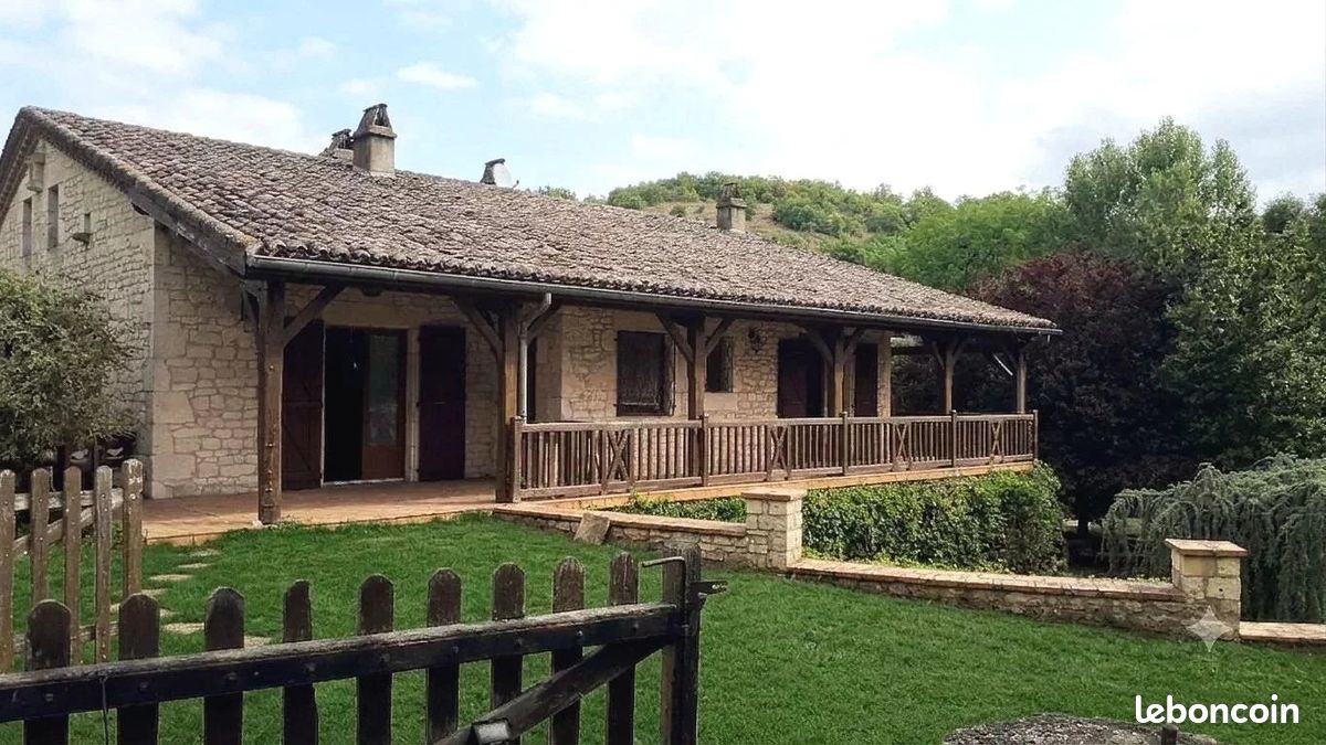 Maison 5 pièces 148 m² · à Montaigu-de-Quercy · 148 m² · 299 000 €