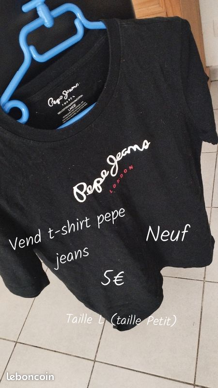 Vente de vêtements (image 1)