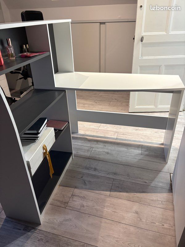 Coiffeuse /meuble de travail (image 6)