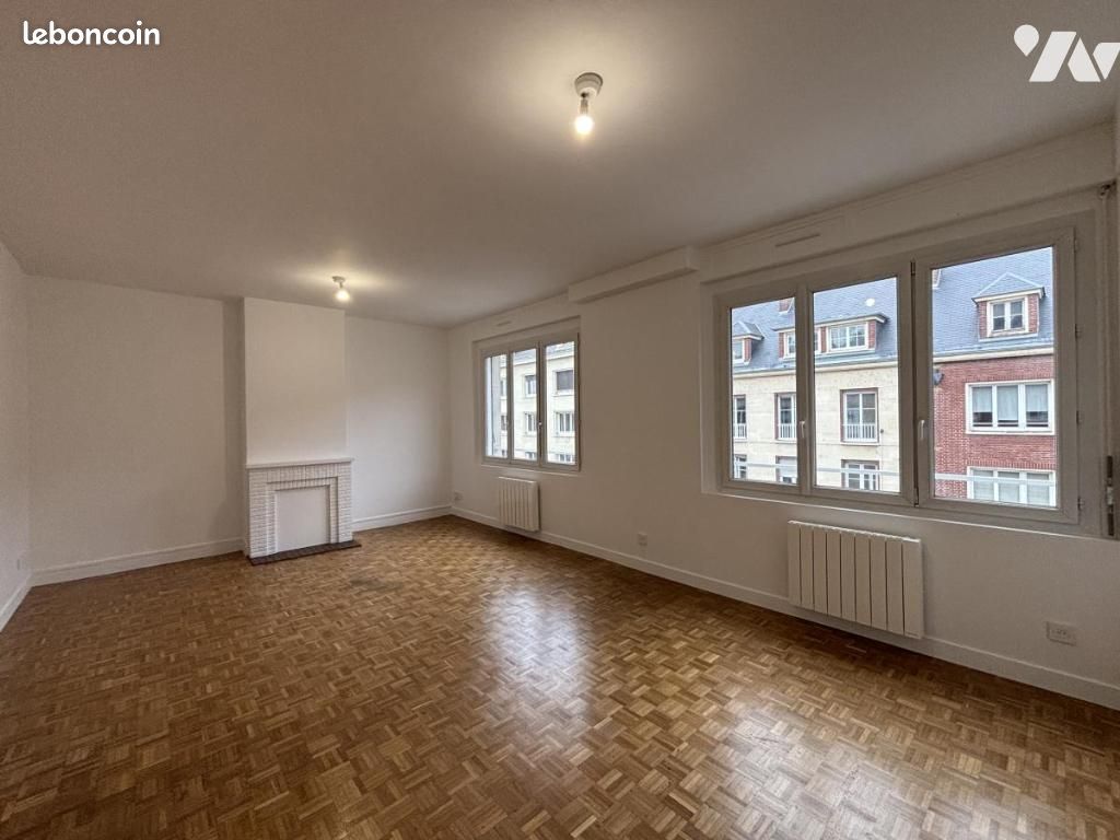 Appartement 79 m² · à Amiens · 79 m² · 990 €/mois