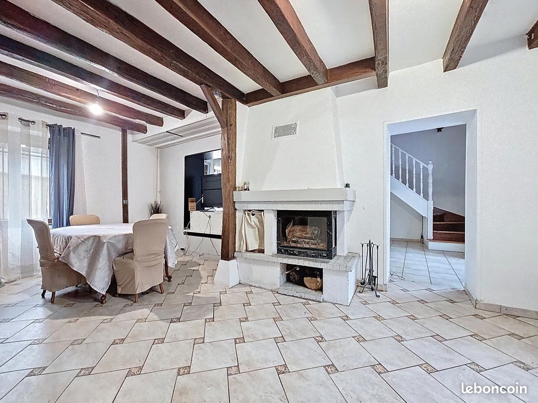 Maison 4 pièces 150 m² · à Longueville · 150 m² · 225 000 €