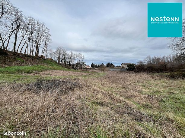 Terrain 989 m² MONTROND LES BAINS