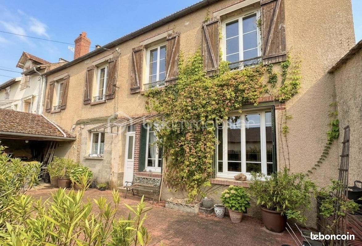 Maison 6 pièces 124 m² · à Pont-sur-Yonne · 124 m² · 185 000 €