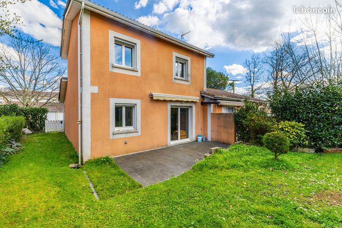 Maison 5 pièces 93 m²