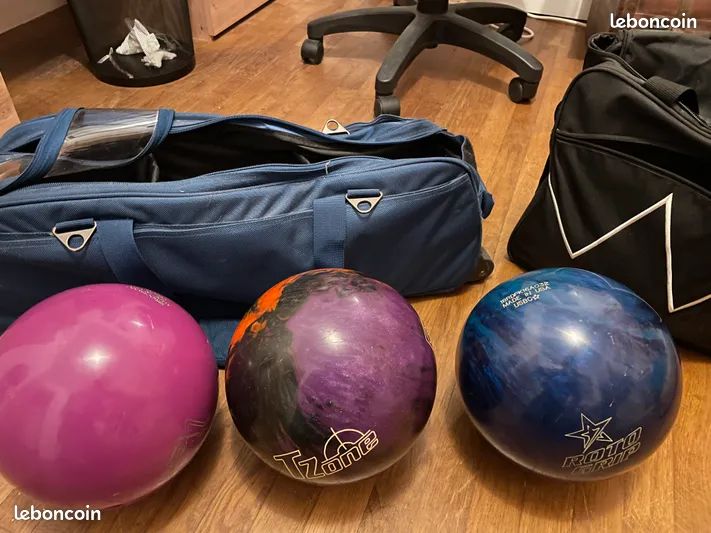 Ebonite Maxim Peek-A-Boo Boule de bowling Violet/bleu/argenté 10