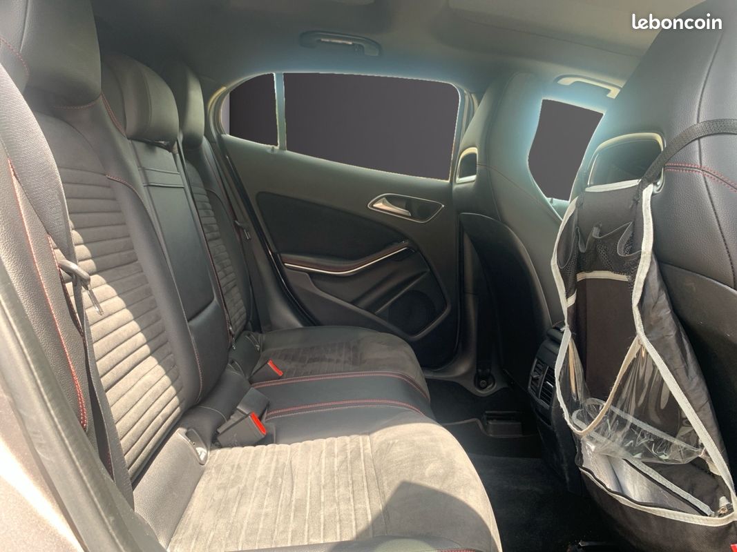 MERCEDES CLASSE GLA 200 SPORT EDITION BA Toit Ouvrant Panoramique caméra de recul carplay siège chauffant 156Ch Garantie 12 mois (image 14)