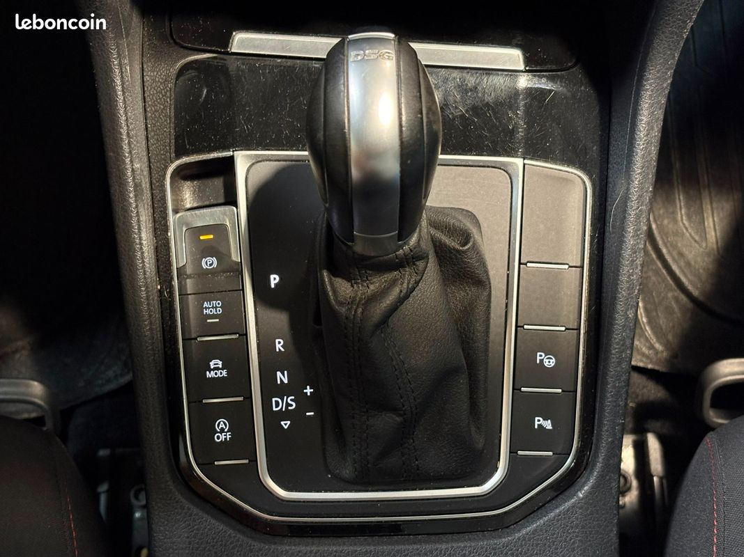 VOLKSWAGEN GOLF SPORTSVAN 1.4 TSI 125 BMT DSG7 Sound - Aménagé TPMR - Coffre Télécommandé (image 25)