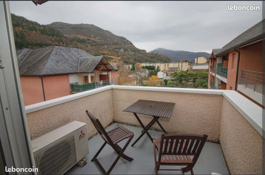 Appartement 1 pièce 27 m² · à Lourdes · 27 m² · 650 €