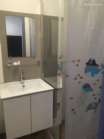 Studio meublé à louer