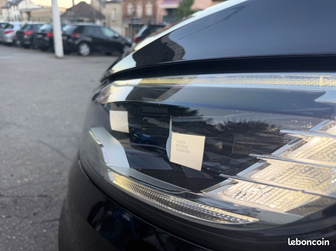 Renault Grand SCÉNIC IV 1.6 dCi 160ch INITIALE PARIS – 97 330 KM - 7 PLACES (image 20)
