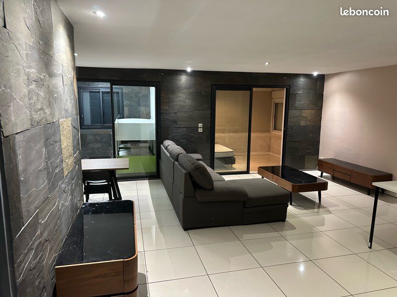 Appartement 3 pièces 60 m² · à Saint-Pierre · 60 m² · 835 €