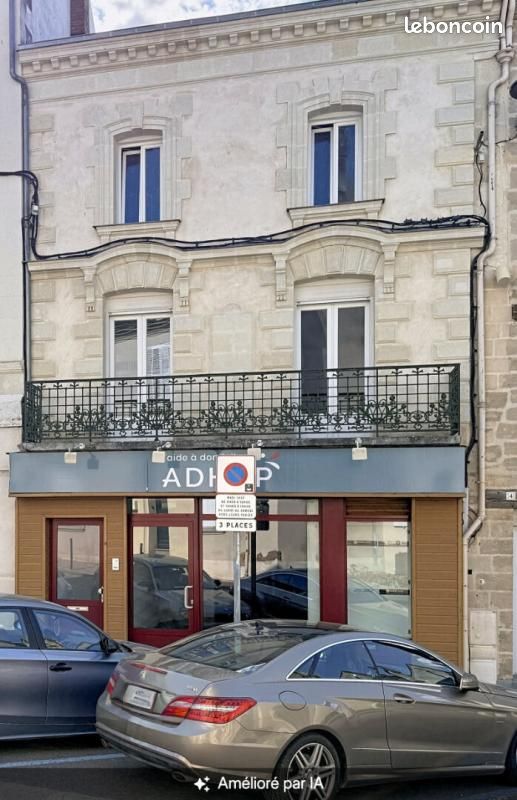Maison 7 pièces 227 m² · à Doué-en-Anjou · 227 m² · 205 000 €