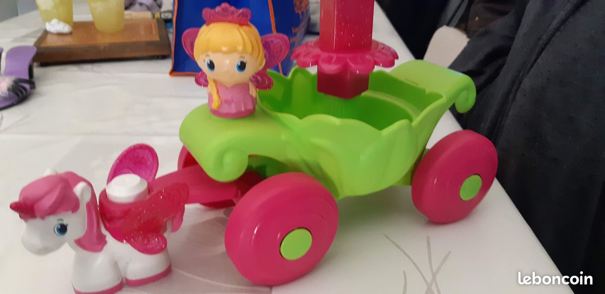 Princesse carrosse magique megablocks (image 1)