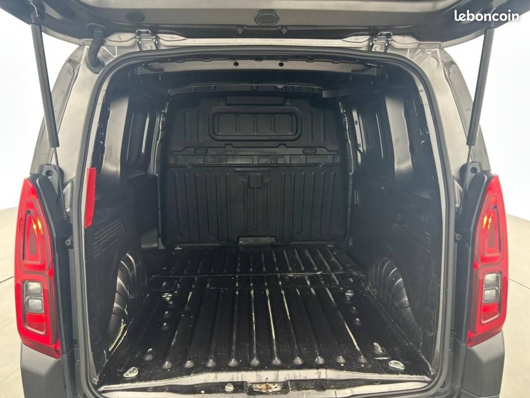 Citroën Berlingo VAN M 650 BLUEHDI 130 S&S BVM6 (image 6)