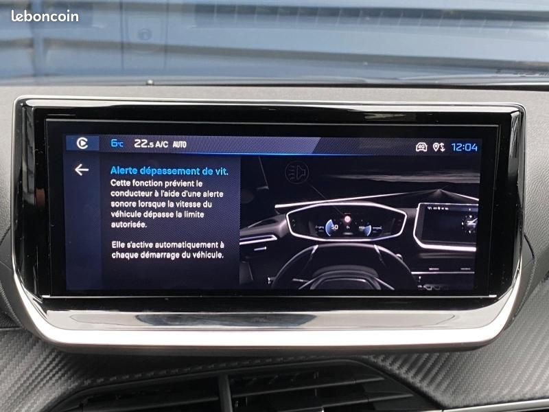 Peugeot 2008 1.2 Hybrid 145ch Allure e-DCS6 (image 23)