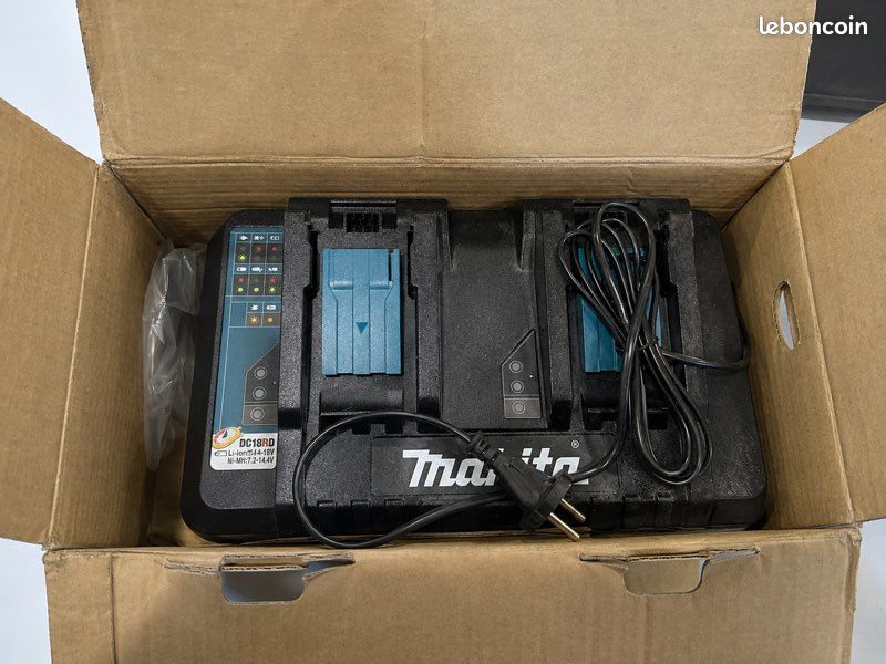 Chargeur rapide double Makita DC18RD – Neuf, jamais utilisé (image 2)