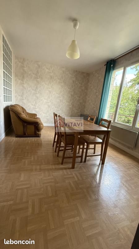 Appartement 2 pièces 40 m² · à Creil · 40 m² · 720 €