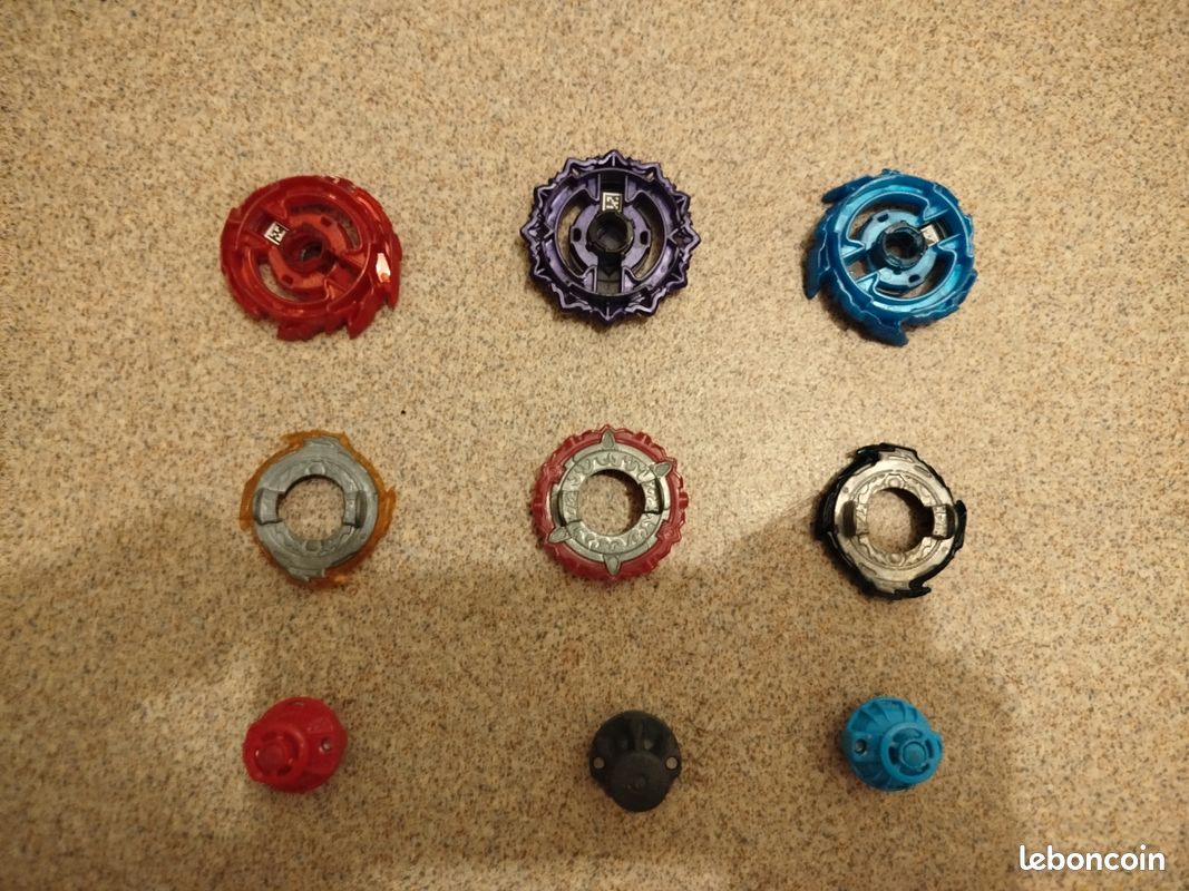 Lot de 3 toupies Beyblade burst surge + 3 lanceurs + une arène (image 3)