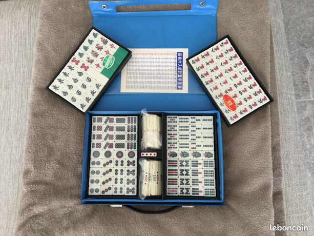 Jeu mahjong dans jouets et jeux anciens Jeu mahjong dans jouets et jeux anciens