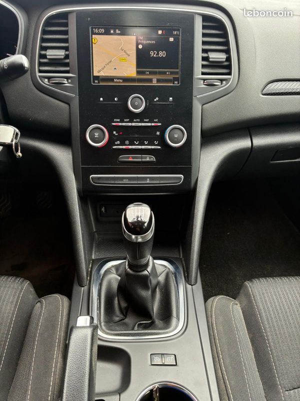 Renault MÉGANE IV Estate Intens 1.5 dCi 110 cv - GARANTIE 12 MOIS (image 22)