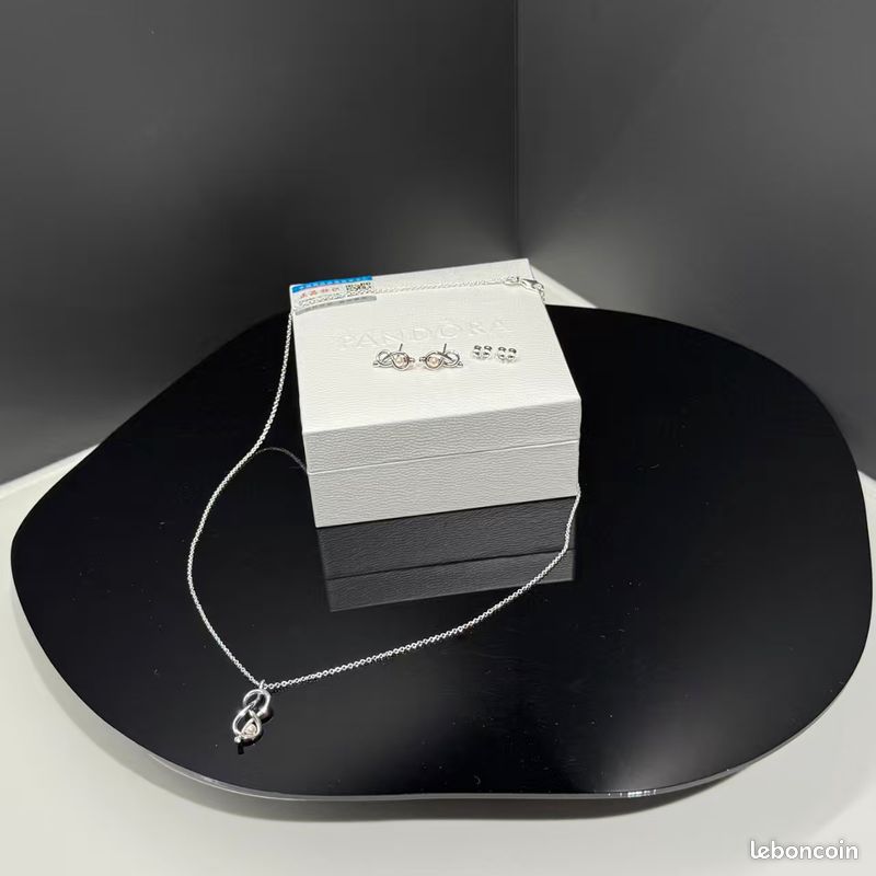 (Pandora) Collier pendentif petit bijou (image 4)