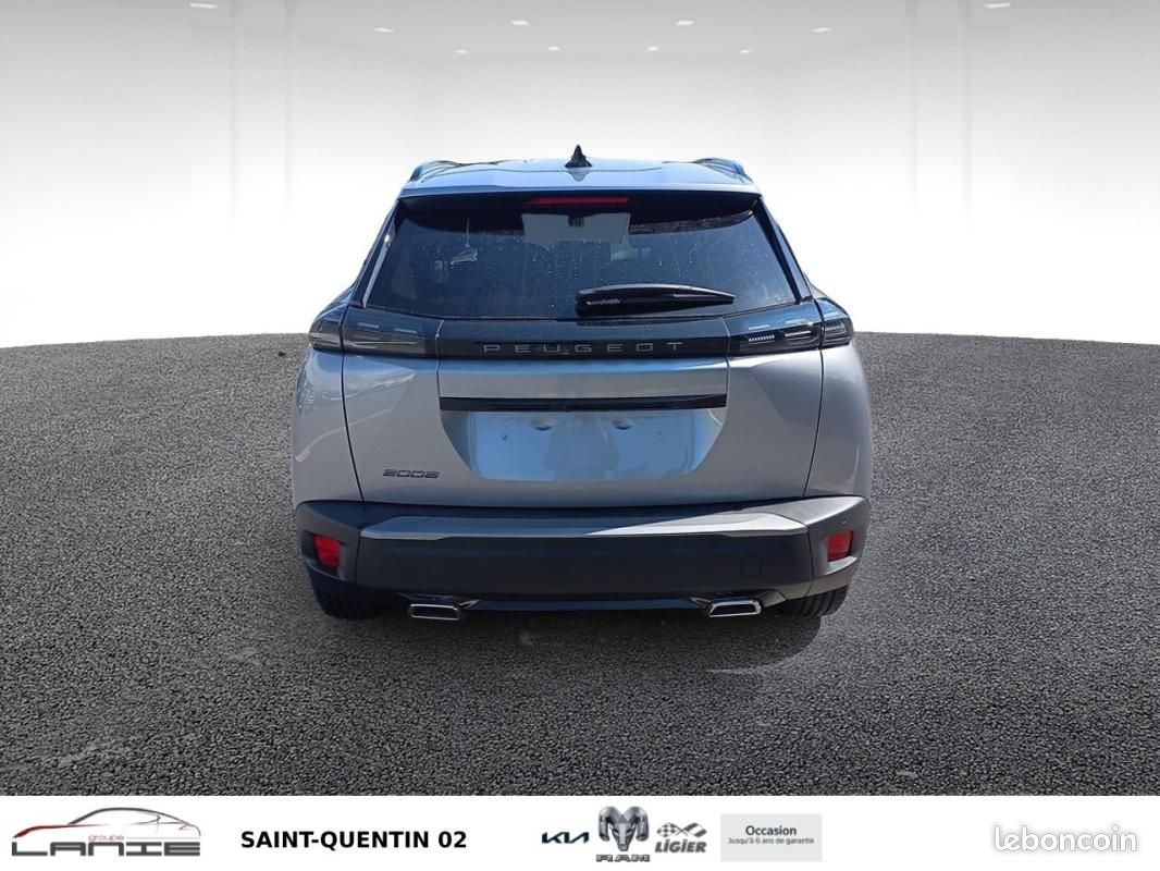 Peugeot 2008 PureTech 130 S&S EAT8 Allure (image 8)