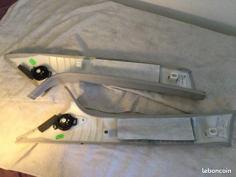 Garniture de pilier avec hauts-parleurs Mercedes-benz Classe B W247 2019 2020 2021 2022 original (image 2)
