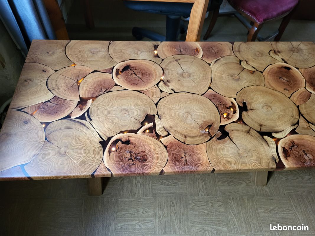 Table basse bois et résine (image 10)