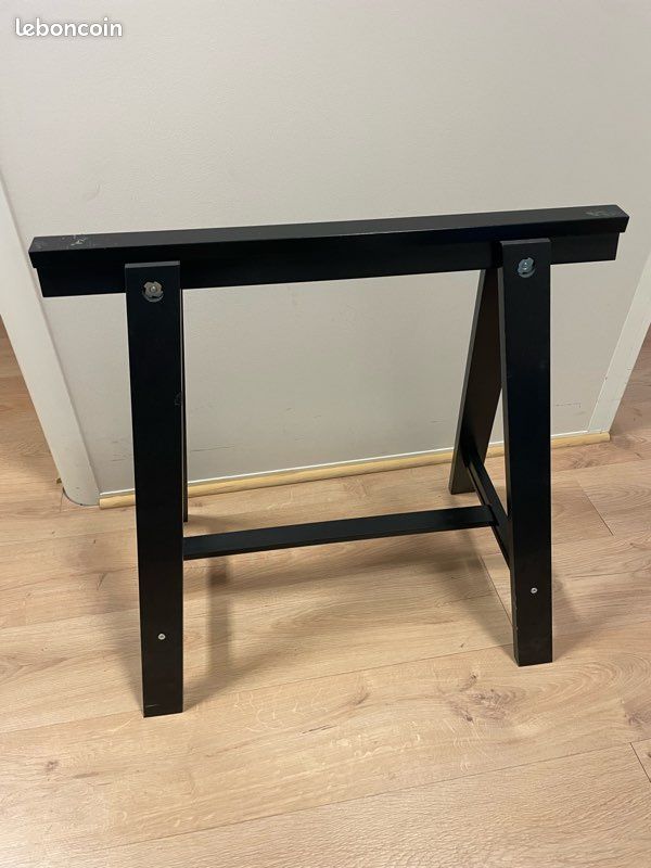 Tréteau IKEA noir (image 1)