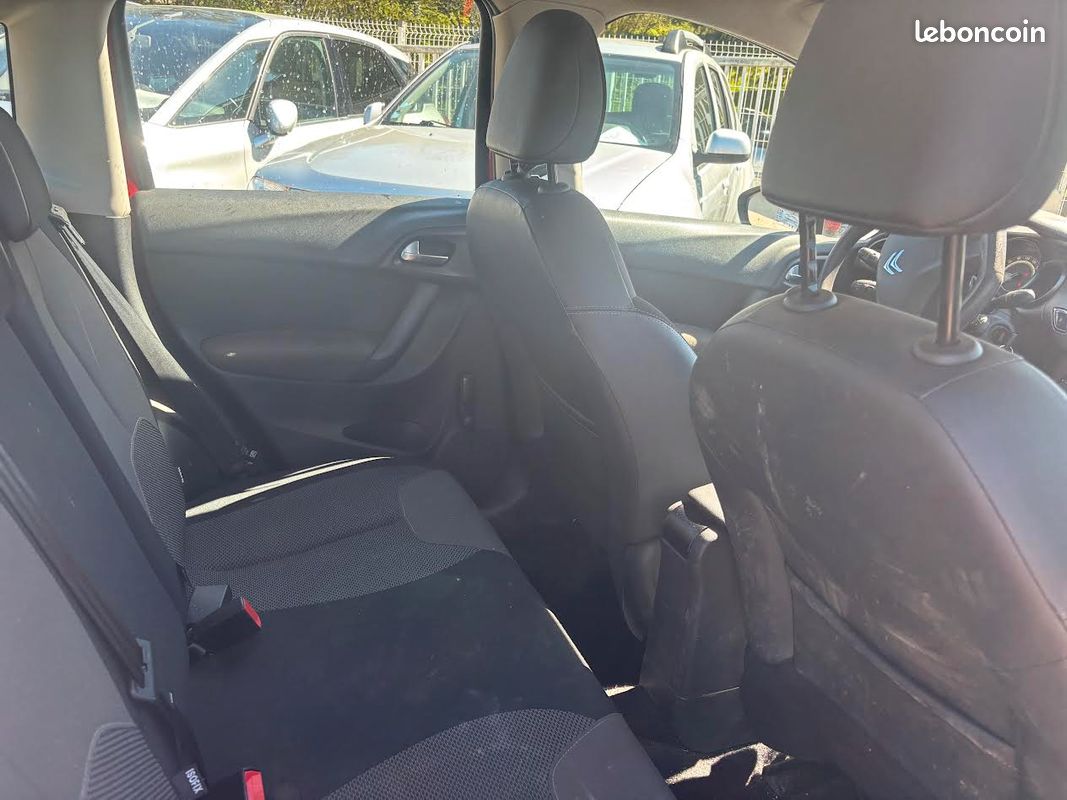 Citroen c3 ii (2) 1.4 hdi 70 fap confort (image 5)