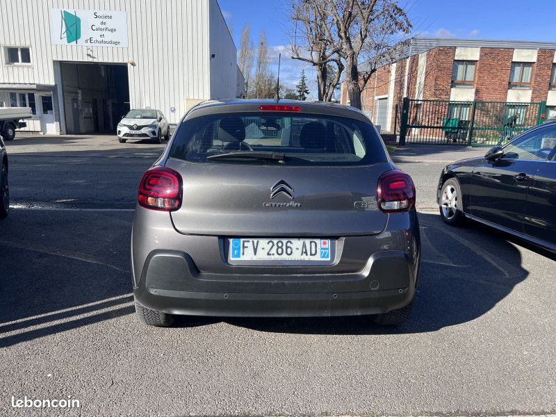 Citroen C3 STE 1.2 PURETECH 82CH S&S FEEL NAV E6.D (image 5)