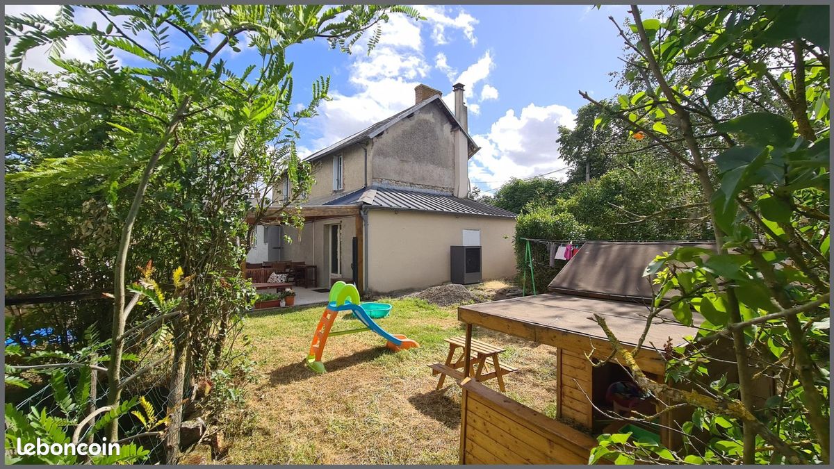 Maison 11 pièces 145 m² · à Bressuire · 145 m² · 168 900 €